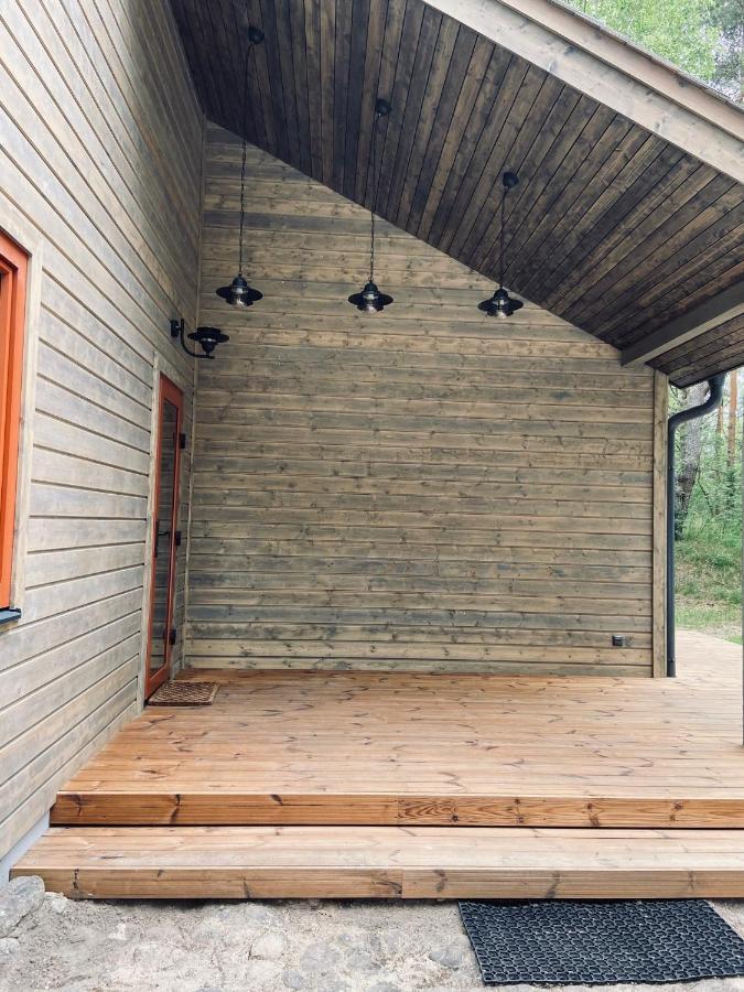 Roze Guest Houses Sklandas Bernāti エクステリア 写真