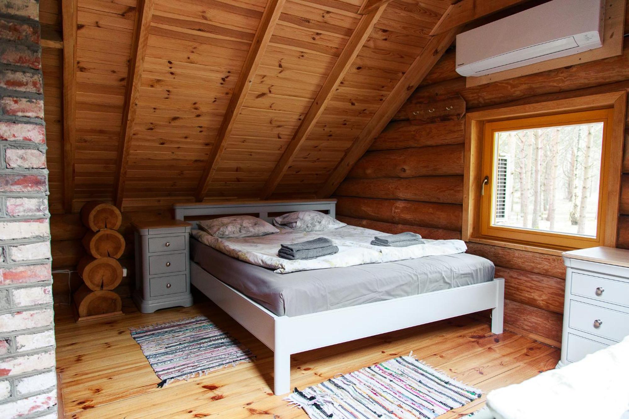 Roze Guest Houses Sklandas Bernāti エクステリア 写真