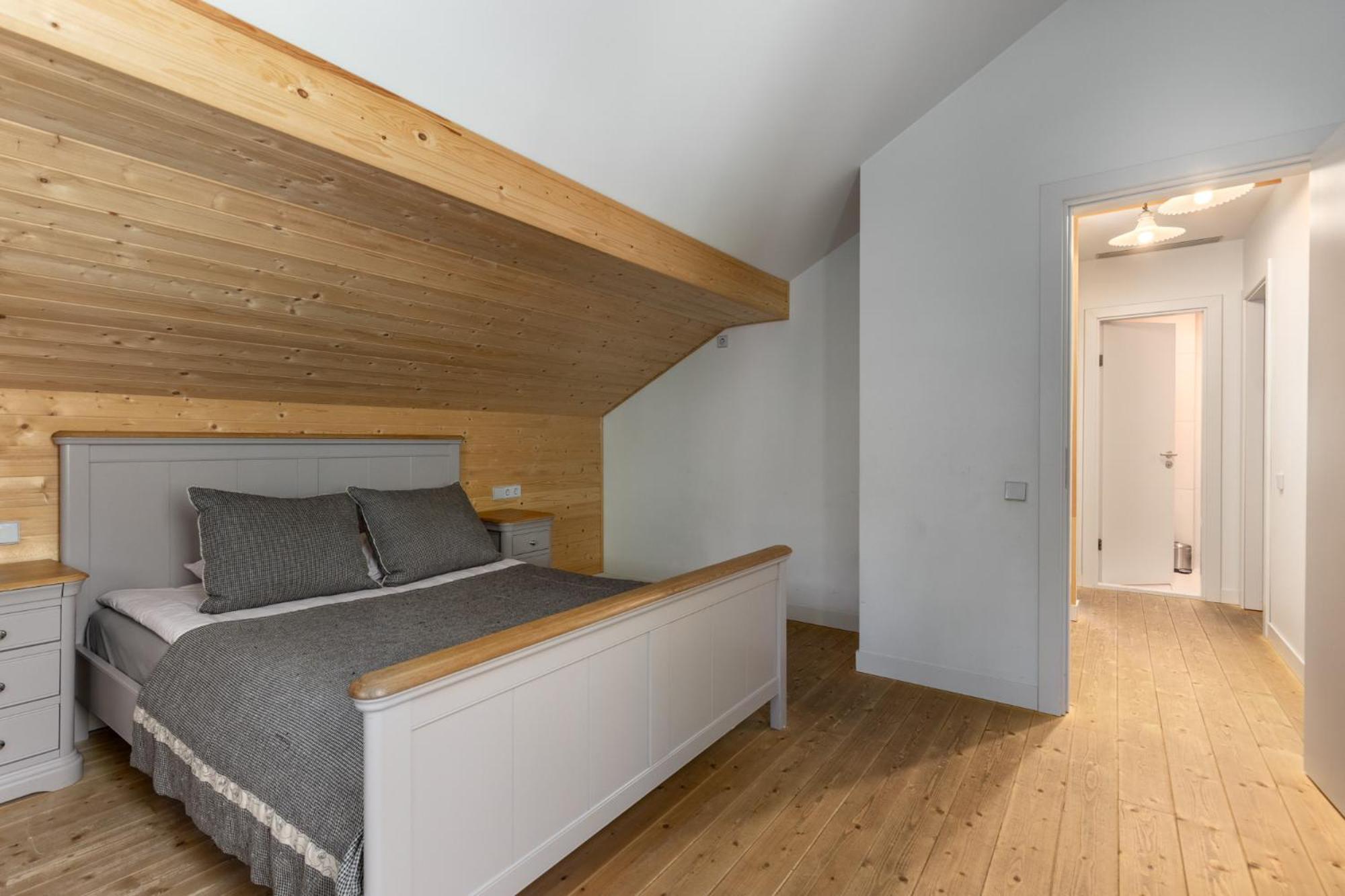 Roze Guest Houses Sklandas Bernāti エクステリア 写真