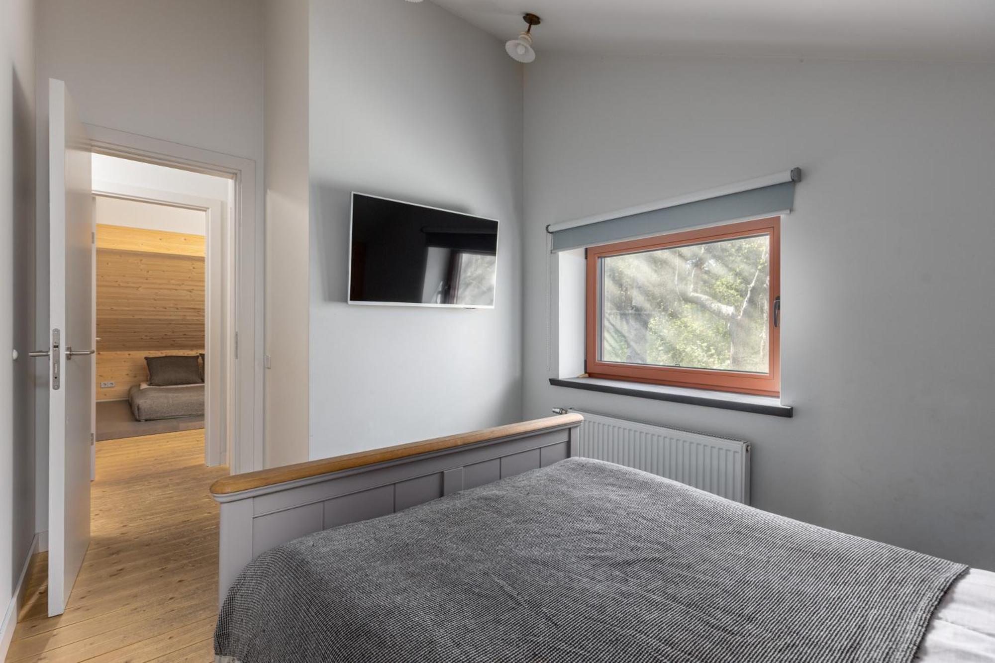 Roze Guest Houses Sklandas Bernāti エクステリア 写真