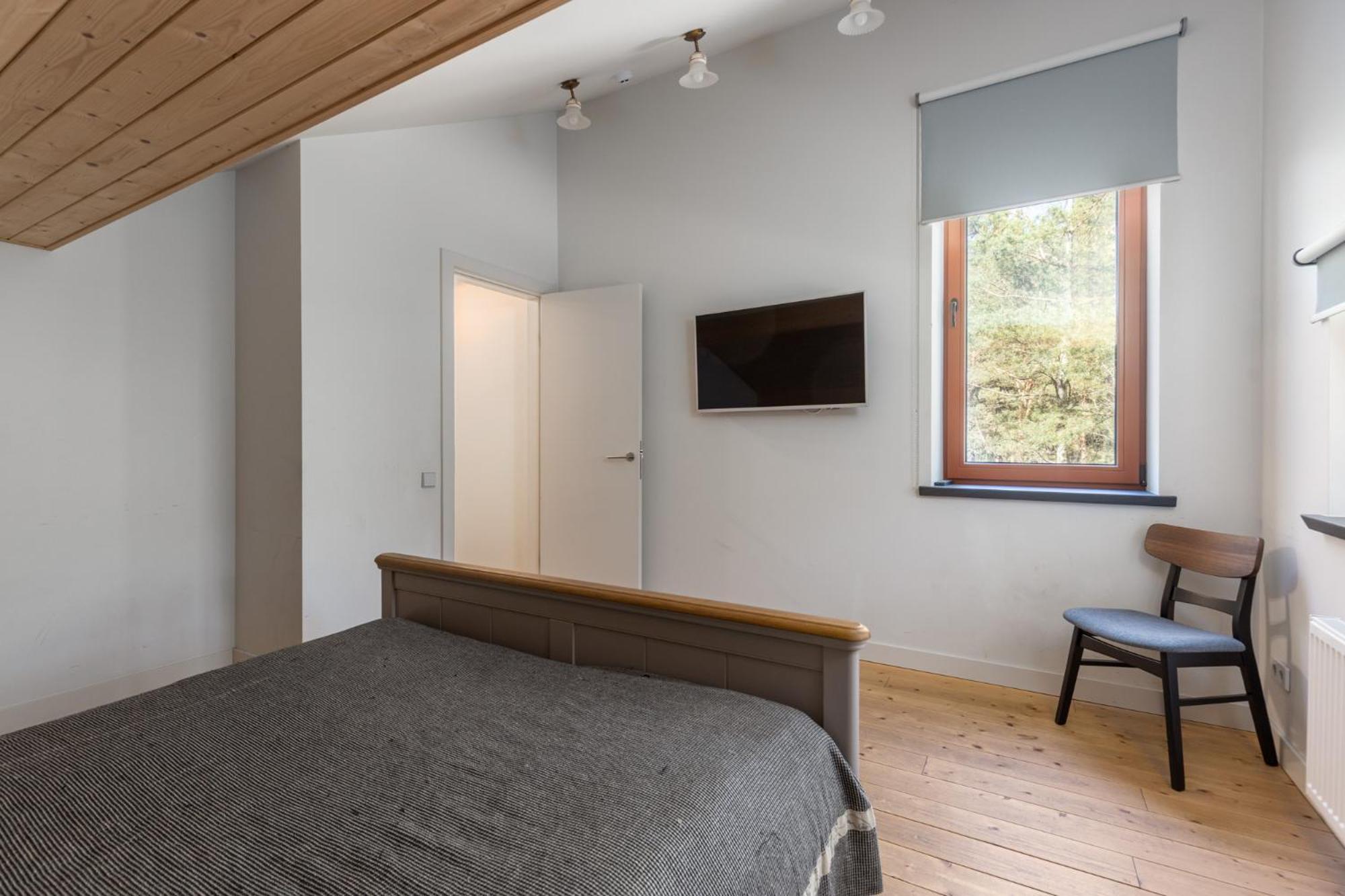 Roze Guest Houses Sklandas Bernāti エクステリア 写真