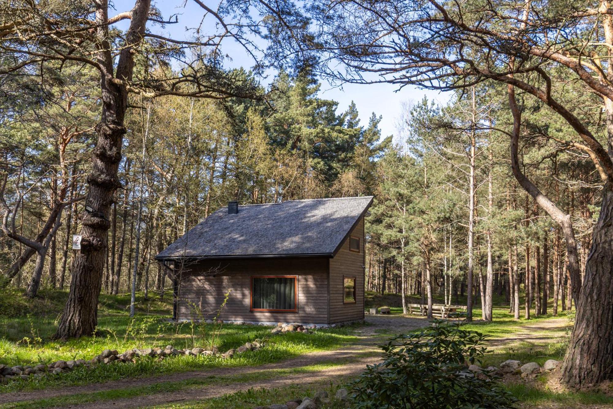 Roze Guest Houses Sklandas Bernāti エクステリア 写真