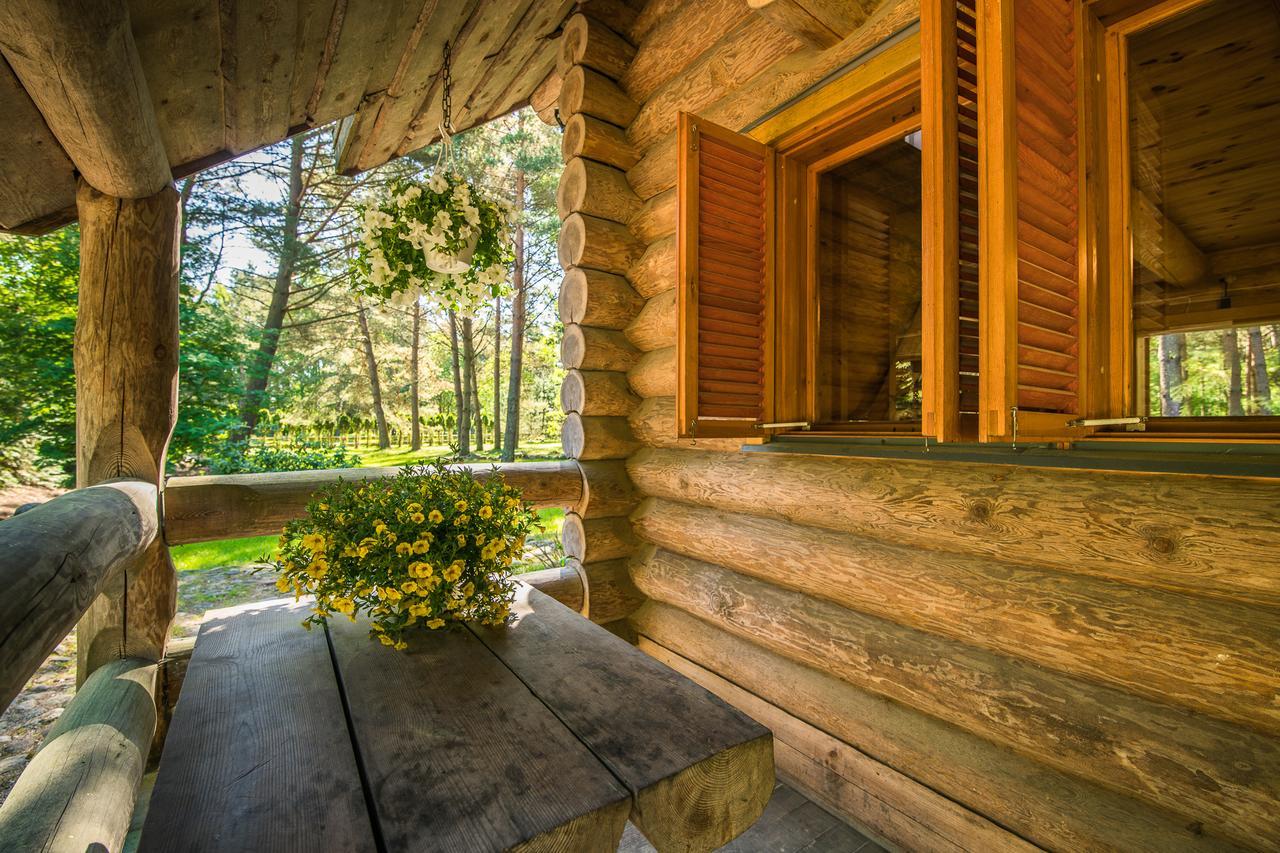 Roze Guest Houses Sklandas Bernāti エクステリア 写真